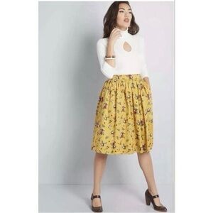 Collectif x ModCloth Yellow Floral Gathered A-Line Skirt